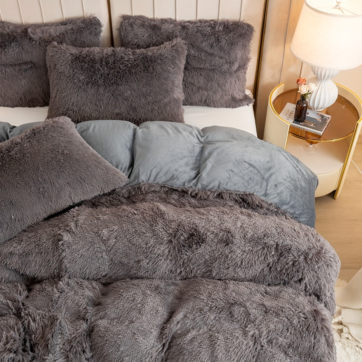 Multicolor Plush Cover Set – Soft Fluffy Bedding with Pillowcases