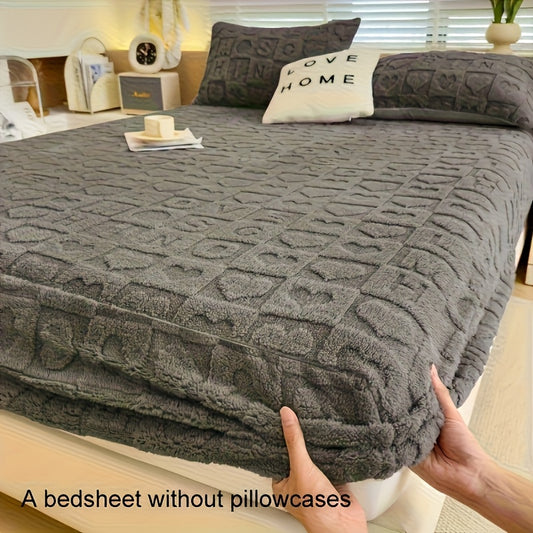 KGOODS Velvet Fitted Sheet – Plaid Heart Design, Soft & All-Season Comfort