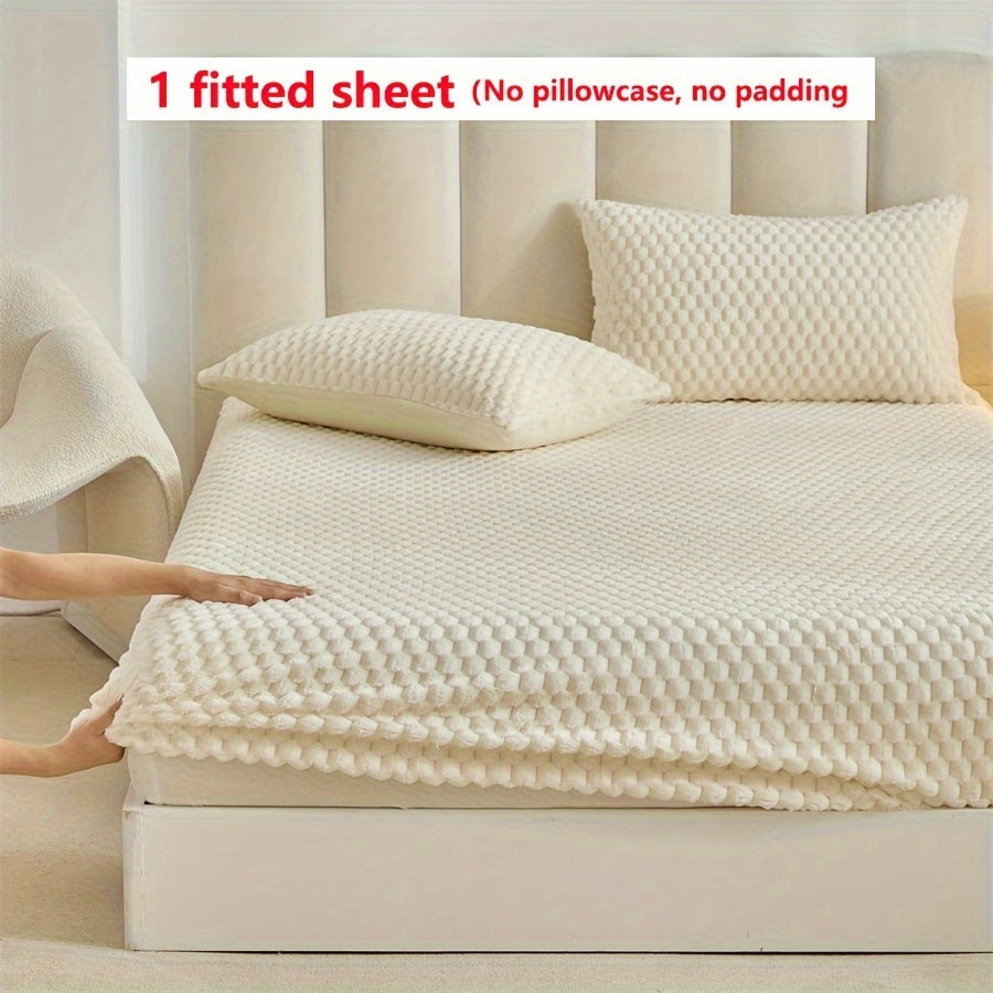 KGOODS Jacquard Velvet Fitted Sheet – Thick, Soft & Wrinkle-Resistant