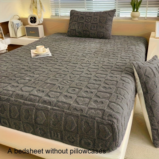 KGOODS Velvet Fitted Sheet – Plaid Heart Design, Soft & All-Season Comfort