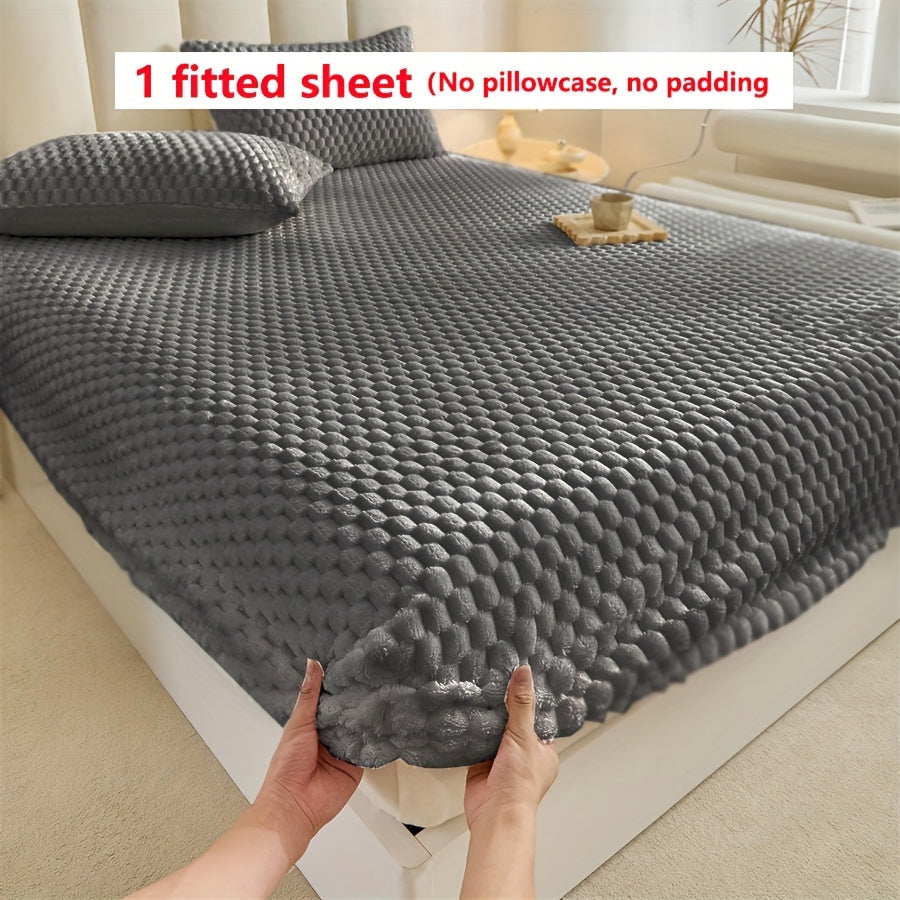 KGOODS Jacquard Velvet Fitted Sheet – Thick, Soft & Wrinkle-Resistant