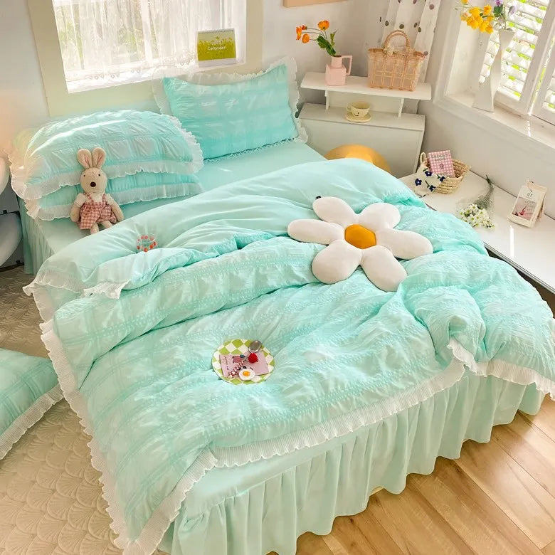 Soft plaid texture and lace details of the princess duvet cover