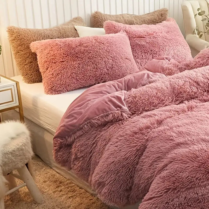Multicolor Plush Cover Set – Soft Fluffy Bedding with Pillowcases