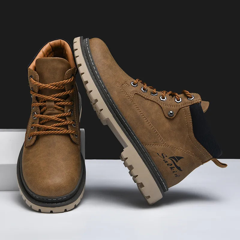 UrbanCraft - British Vintage Work Martin Boots (Men's)