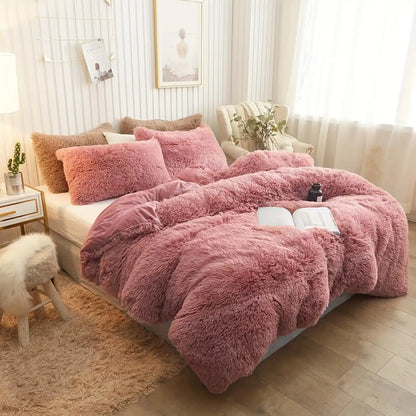 Multicolor Plush Cover Set – Soft Fluffy Bedding with Pillowcases